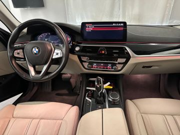 BMW 520 - 7