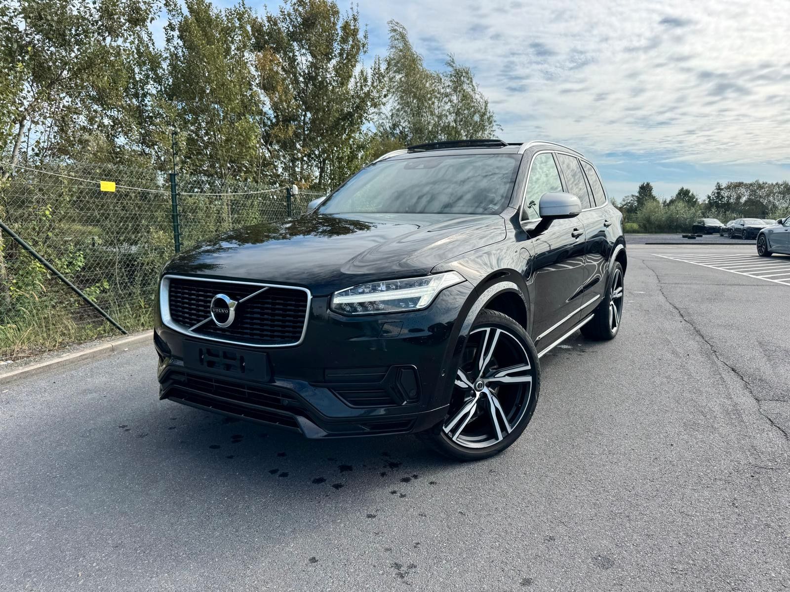 Volvo XC90 T8 Twin Engine AWD RDesign-7PL-Pano-SzH/V
