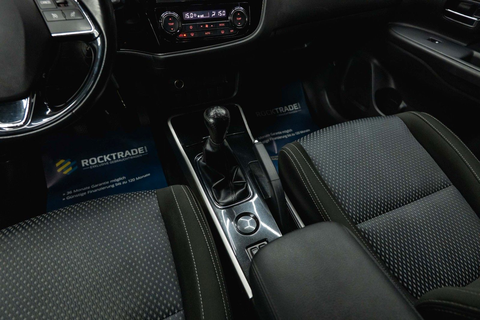 Fahrzeugabbildung Mitsubishi Outlander Edition 100 2WD | DAB | Kamera | 1Hand