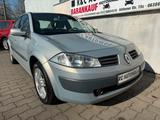 Renault Megane Luxe Privilege 1.4 16V 72kW // TÜV Neu // - Renault aus 2004
