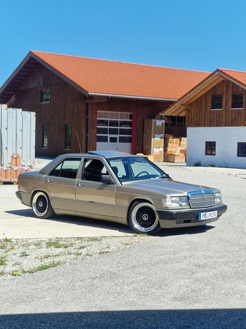 Mercedes-Benz Mercedes 190e W201