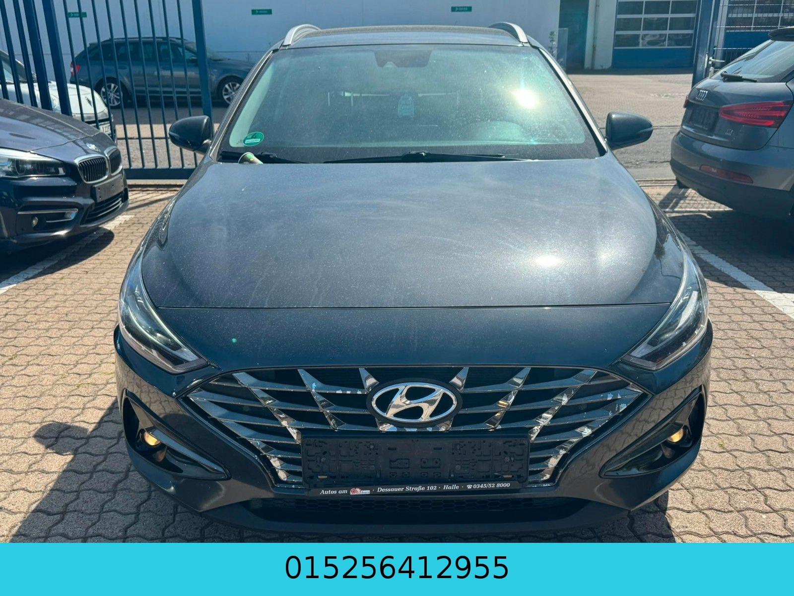 Hyundai i30 Automatik - 1.6 Diesel - Kamera TÜV 08/27