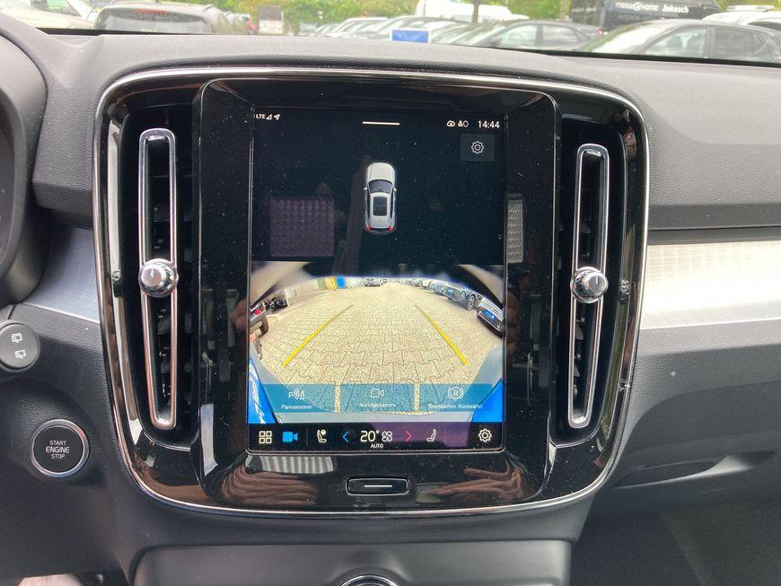 Volvo XC 40 B3 2WD Core +ANHÄNGERKUPPLUNG+LED+SHZ