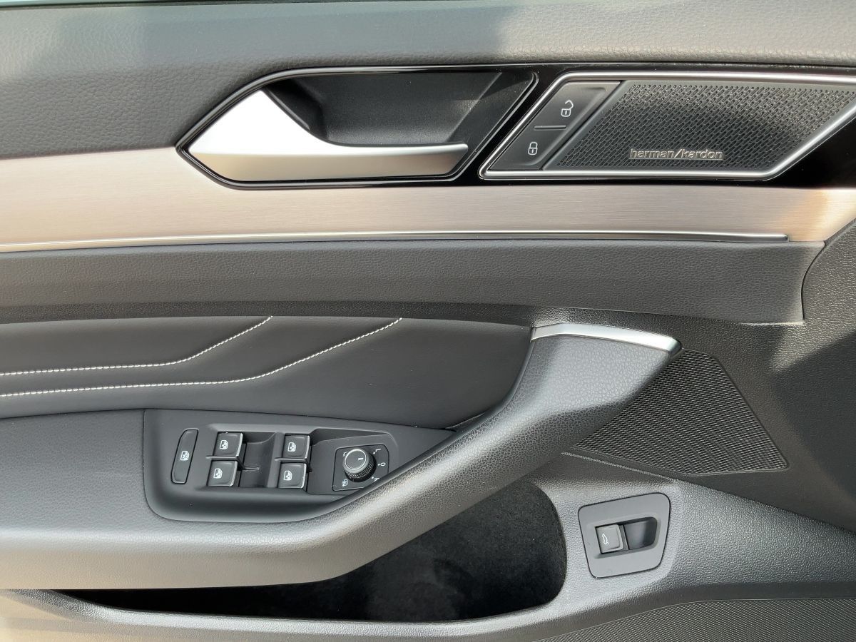 Volkswagen Passat Variant - Bild 15