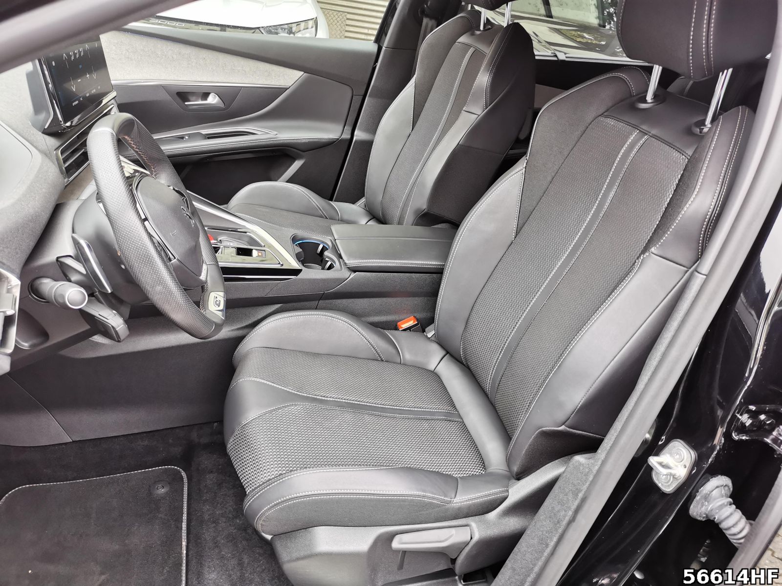Fahrzeugabbildung Peugeot 5008 GT*ACC*PDC+Cam*Sitzhzg*Navi*