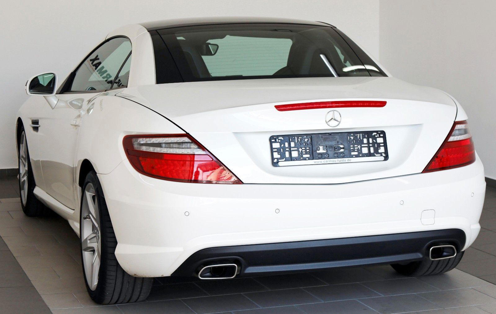 Fahrzeugabbildung Mercedes-Benz SLK 200 AMG Line Leder,Panorama,Navi,Airscarf