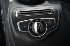 Fahrzeugabbildung Mercedes-Benz C 200 LIM. AVANTGARDE 7G NAVI/LED/SHZ/TEMP./AHK
