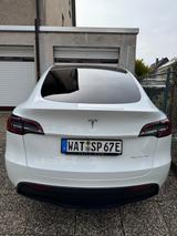 Tesla Model Y, Dual Motor AWD, AHK, Garantie, Garagenw - Tesla Model Y in Essen