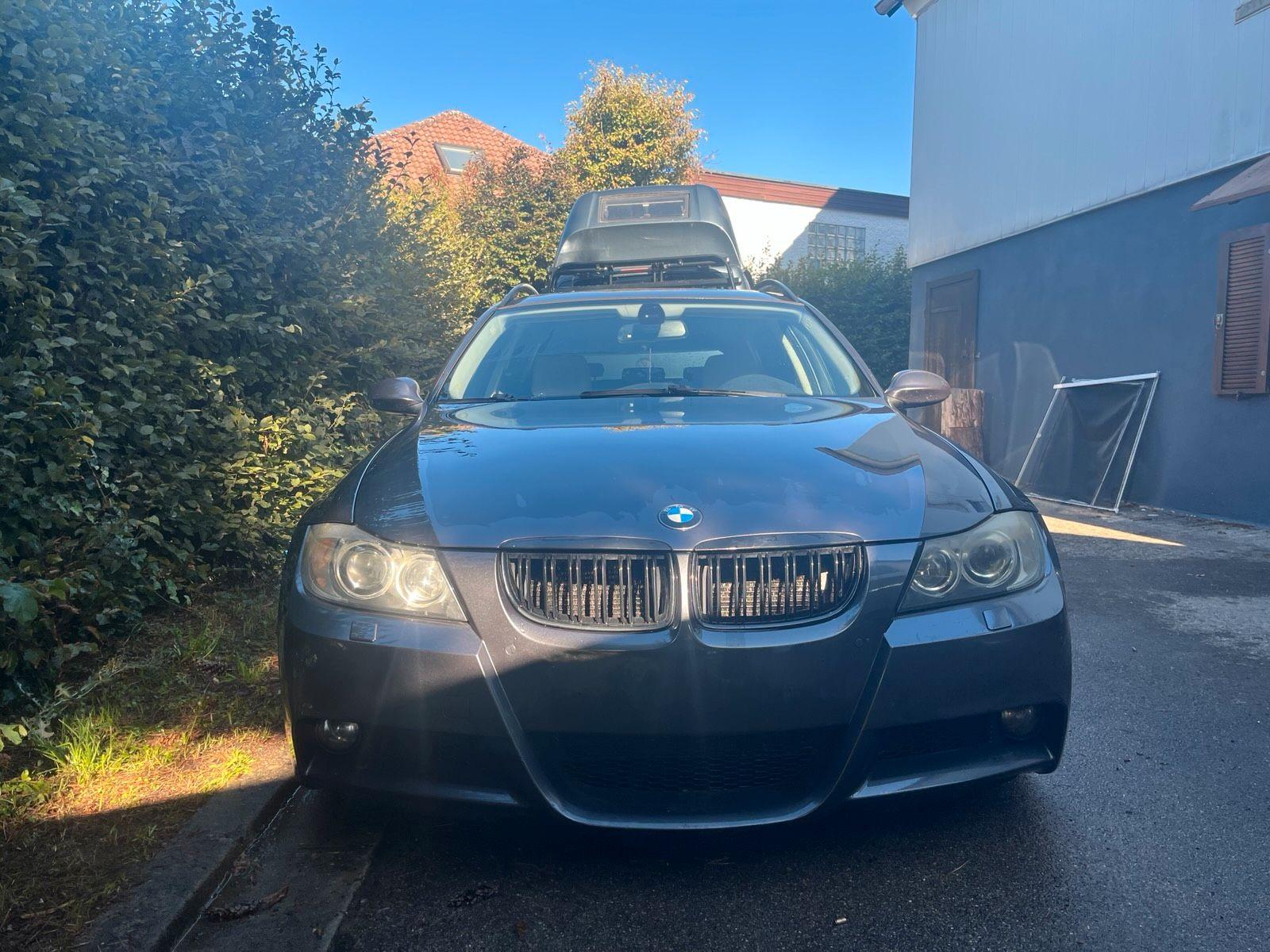 BMW 330 2005 — engine 258 HP (190kW)