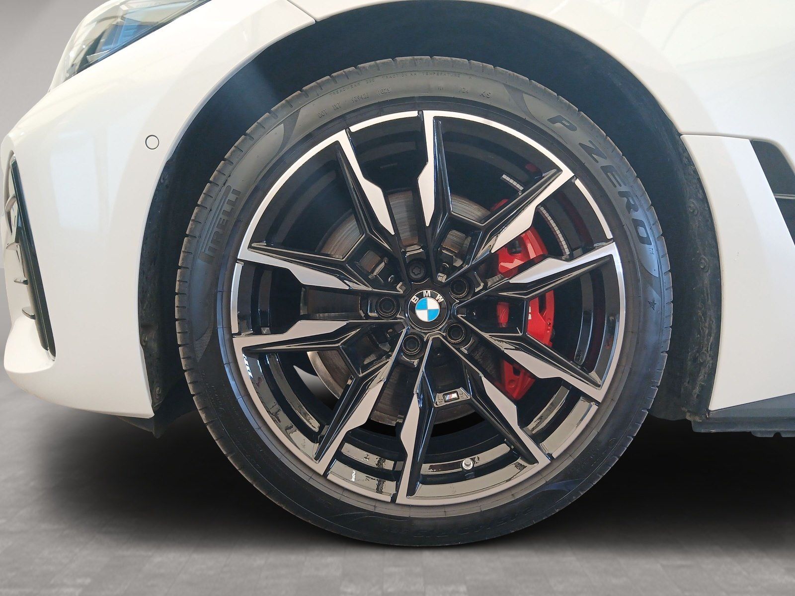 BMW i4 - Bild 7