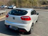 Kia Rio *SCHECKHEFT*KLIMA* - Kia Rio aus 2012 mit Diesel-Antrieb