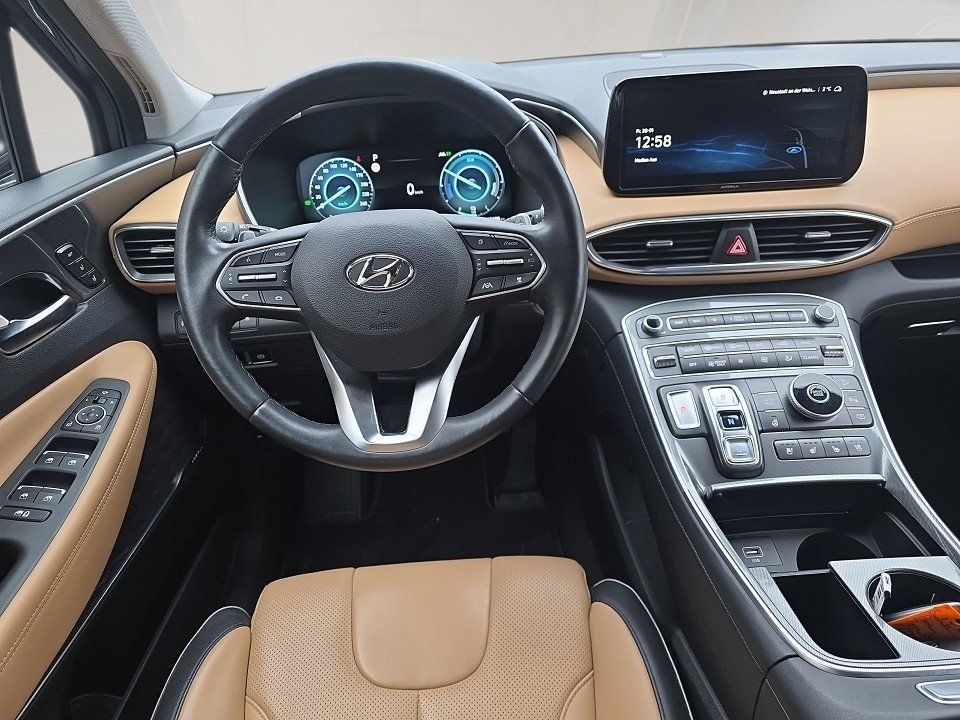 Fahrzeugabbildung Hyundai SANTA FE Hybrid 1.6T PRIME