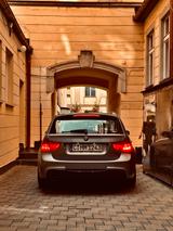 BMW 320d Touring Edition Sport Edition Sport - BMW 320 aus 2011: Kombi