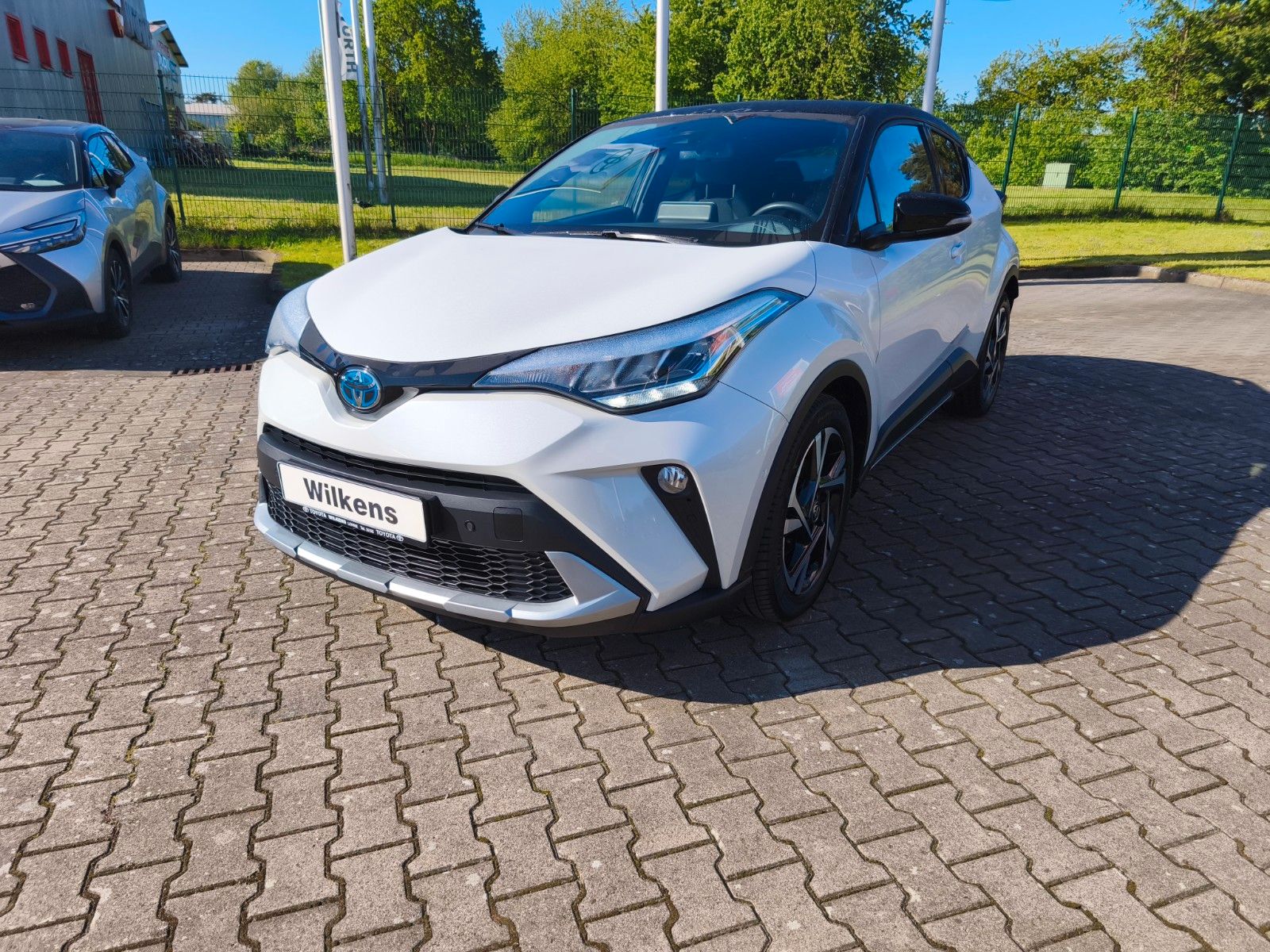 Toyota C-HR Hybrid Team D imagem 3