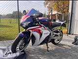 Honda CBR 1000RR Fireblade - 2011 CBR1000RR