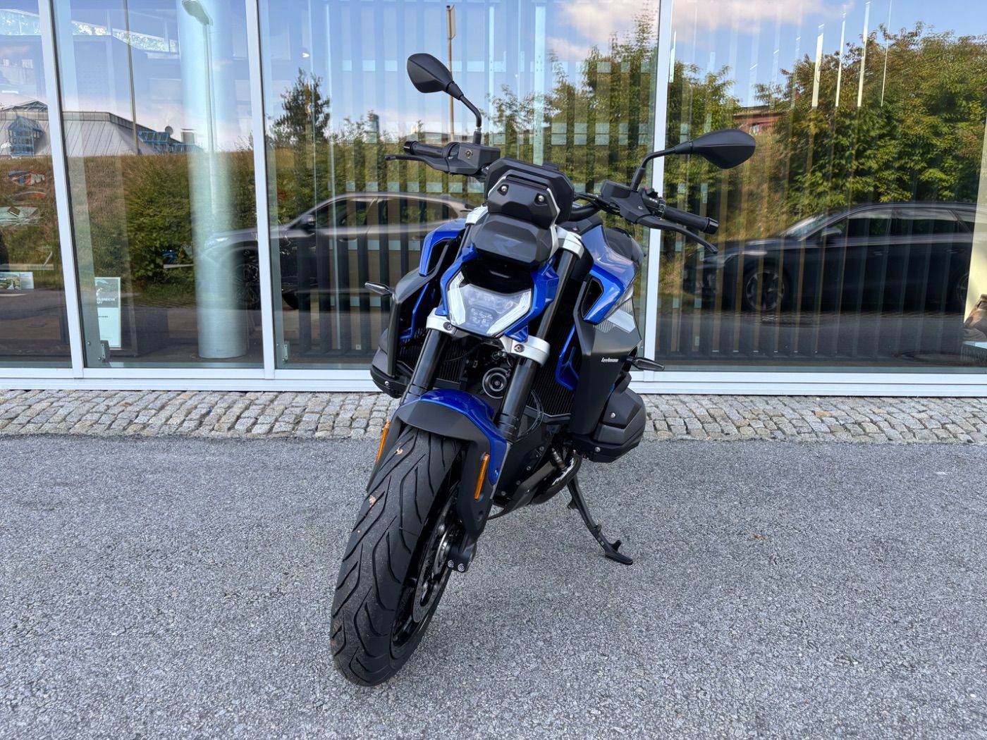 Fahrzeugabbildung BMW R 1300 R Exclusive 3 Pakete