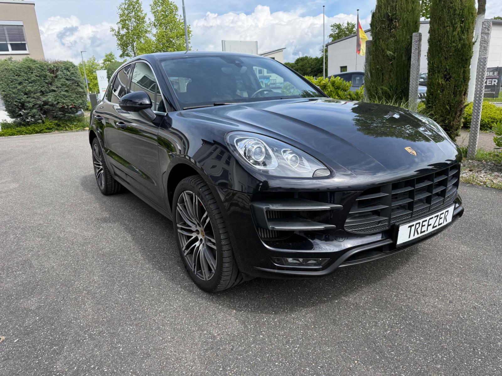 Porsche Macan Turbo/BOSE/Sport-Design-Paket/MwSt.