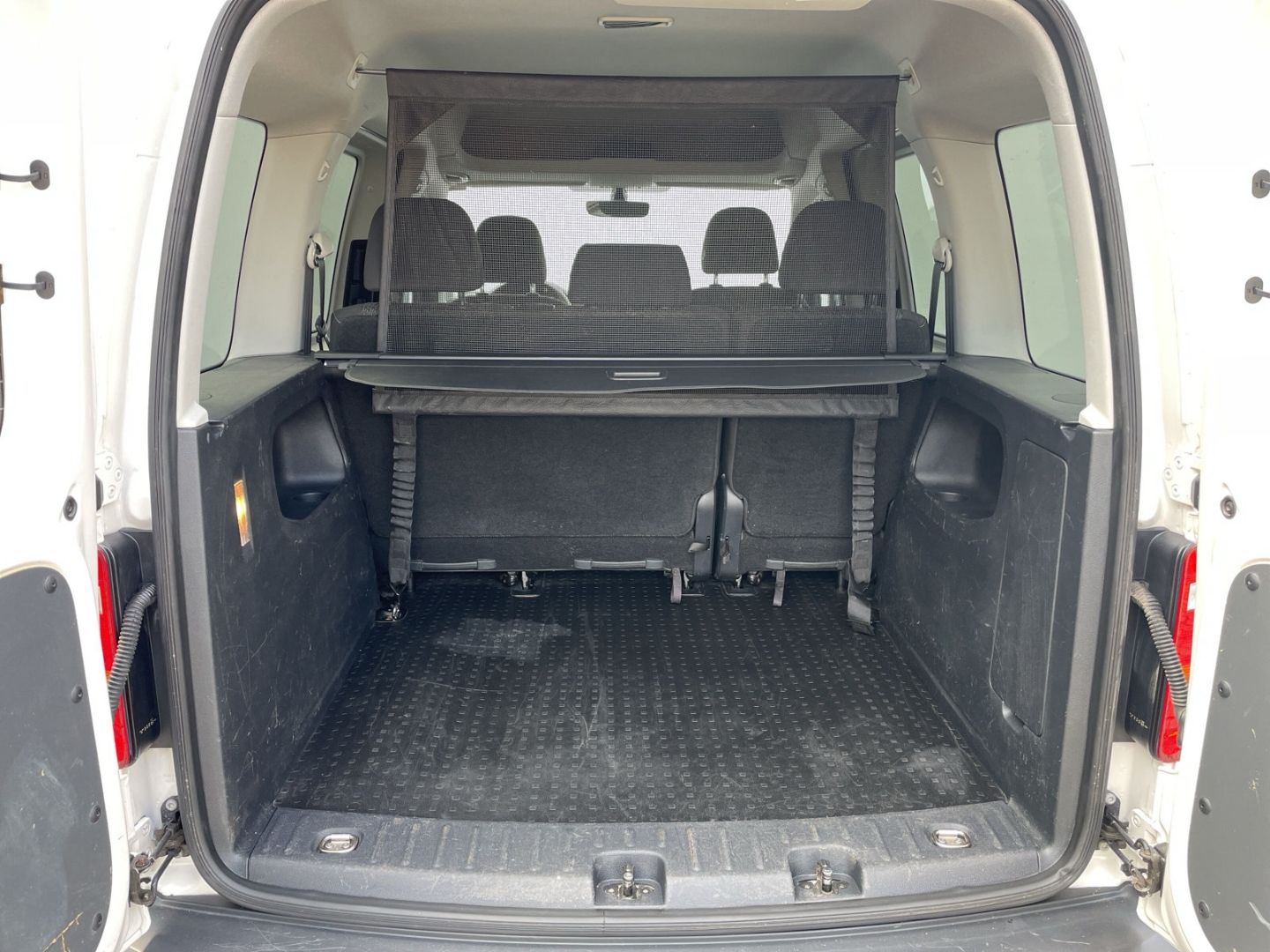 Caddy 1.0 TSI Trendline AHK/GRA/PDC hi/Klima