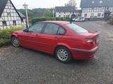 BMW E46 318I - BMW 318 aus 2000: 318i E46