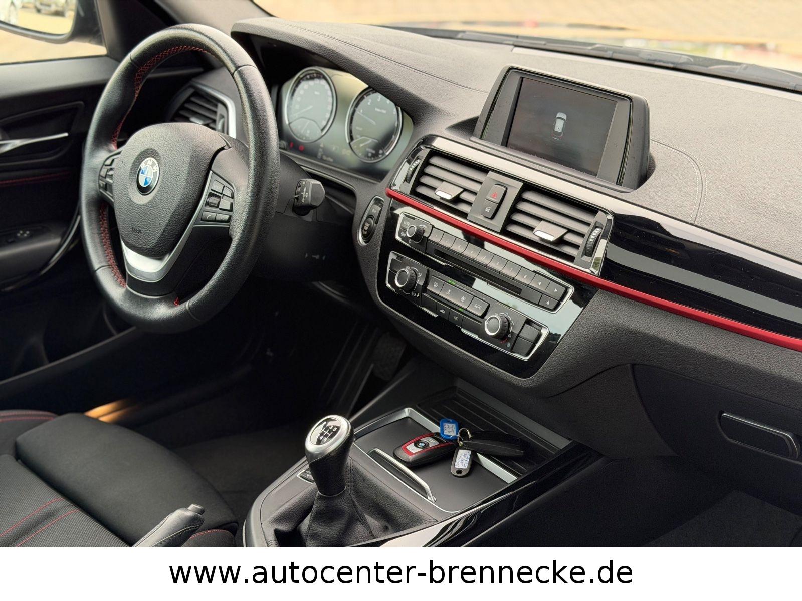 BMW 118i Sport Line*Schiebedach*LED*PDC*8-fach ber*