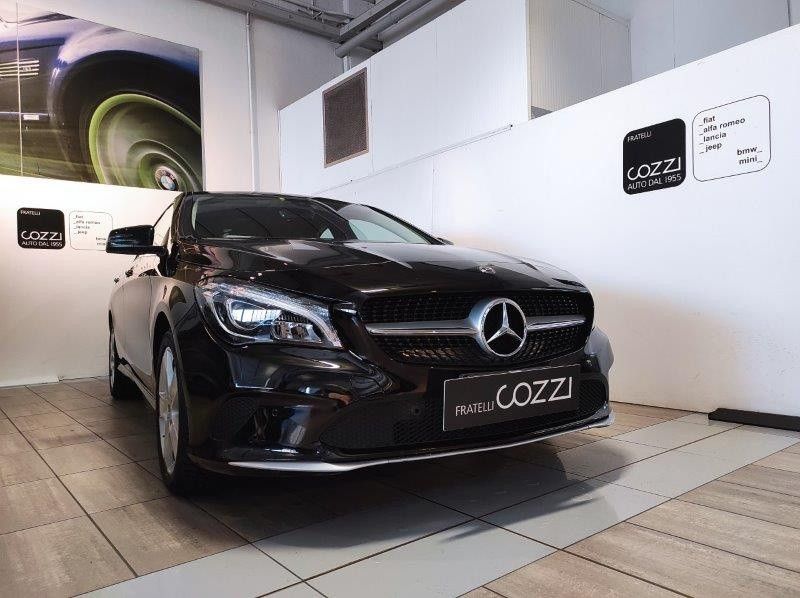 MERCEDES-BENZ Mercedes-Benz Classe CLA (C/X117) - CLA 200 d Au
