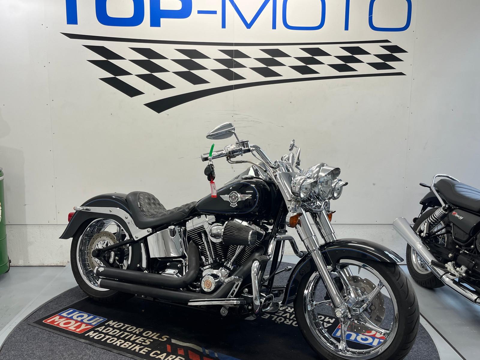 Harley-Davidson Fat Boy seitl. Kennz.Halter Vance&Hines E-Nummer