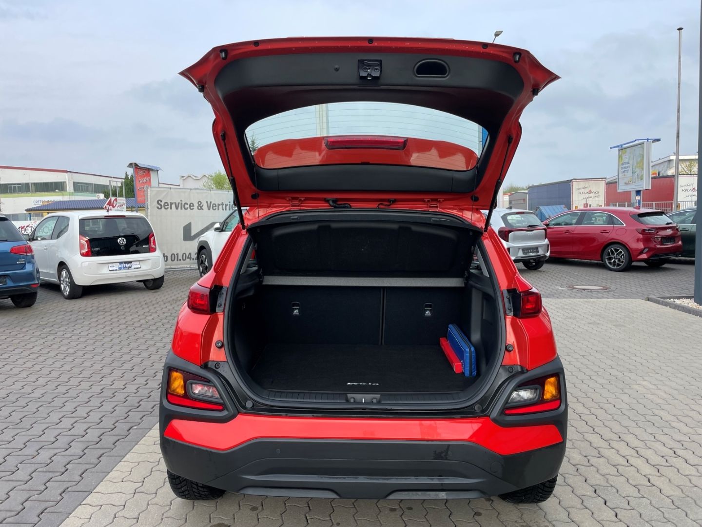 Fahrzeugabbildung Hyundai KONA Trend Klima Kamera Spurhalteass Tempomat