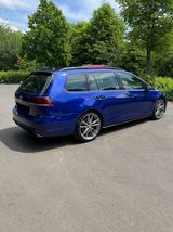 Volkswagen Golf 2.0 TSI DSG 4MOTION R Variant R - Volkswagen in Köln