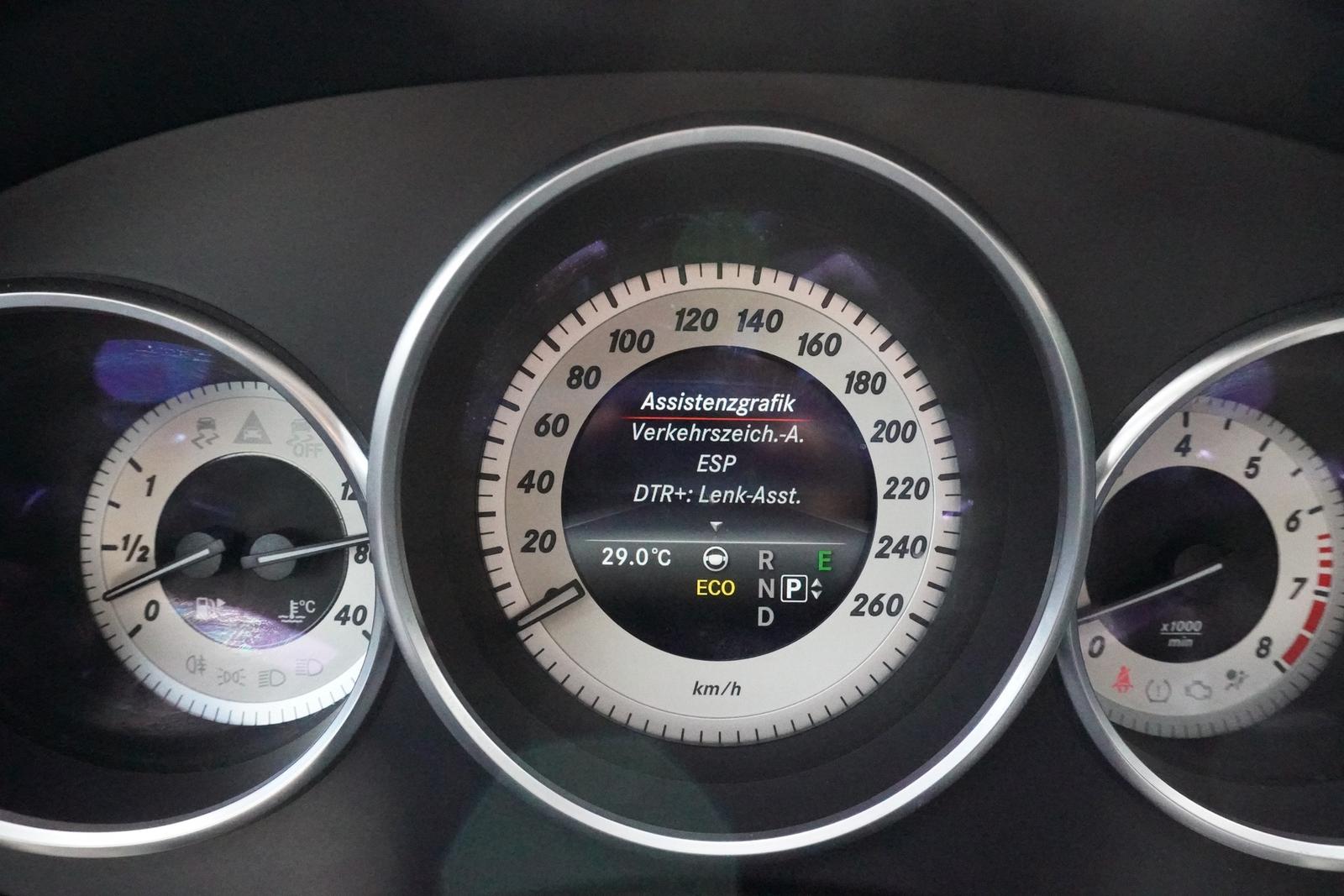 Mercedes-Benz CLS 400 Multibeam 360° Totwinkel Schiebedach