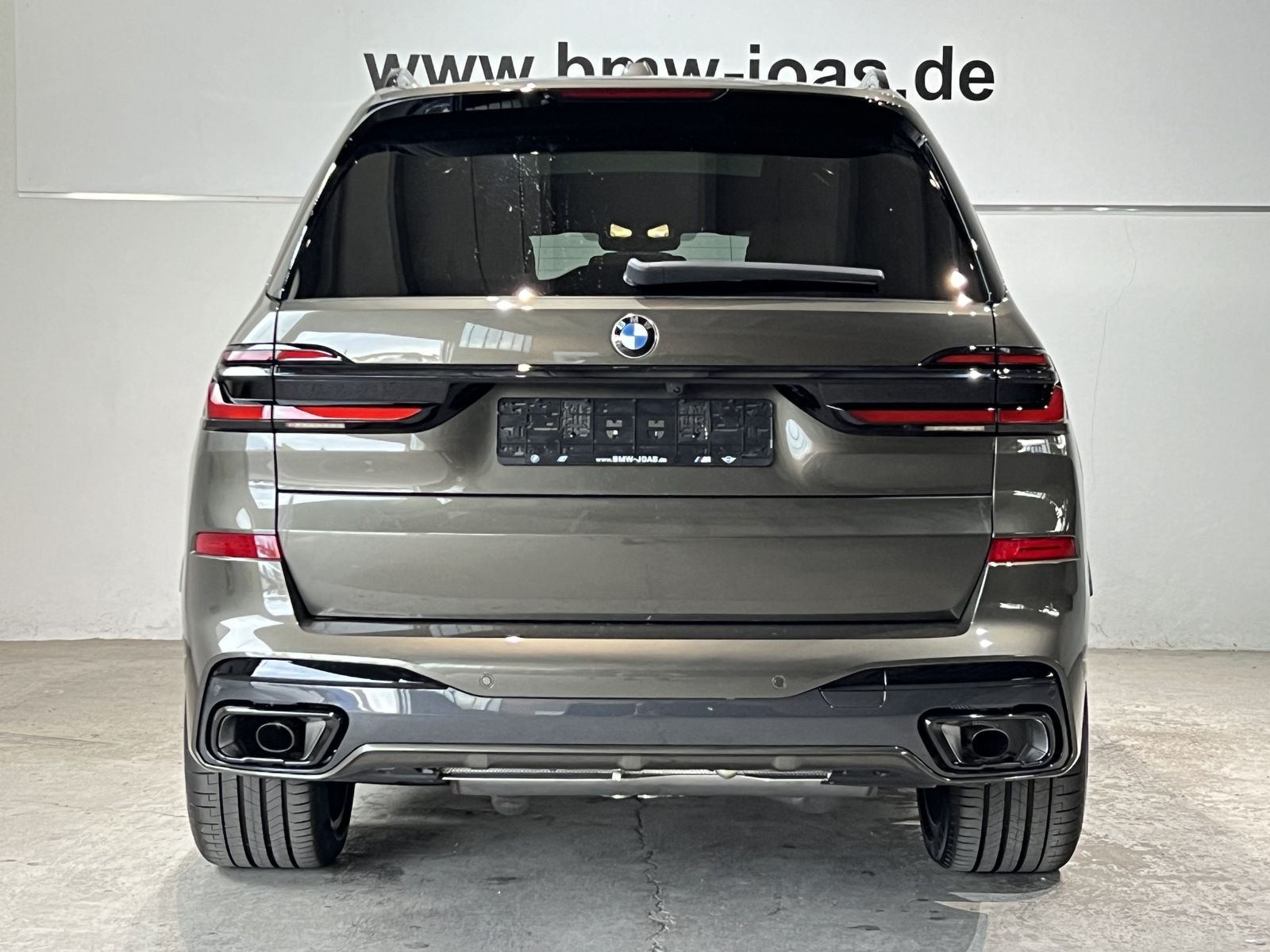 Fahrzeugabbildung BMW X7 xDrive40d Komfortpaket, Exklusivpaket, Standh