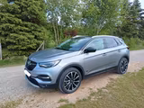 Opel Grandland (X) 1.6 Hybrid4 Ultimate Allrad - Opel Grandland (X) Hybrid (/Elektro) Hybrid4 mit Benzin-Antrieb