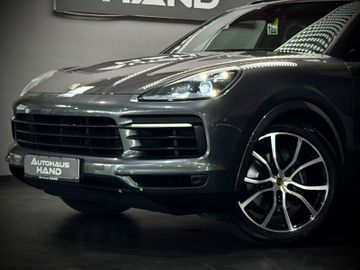 Porsche Cayenne - 2