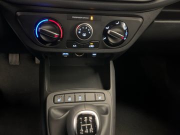 Hyundai i10 1.2 Trend Klima Navi Navi  Rückfahrkamera