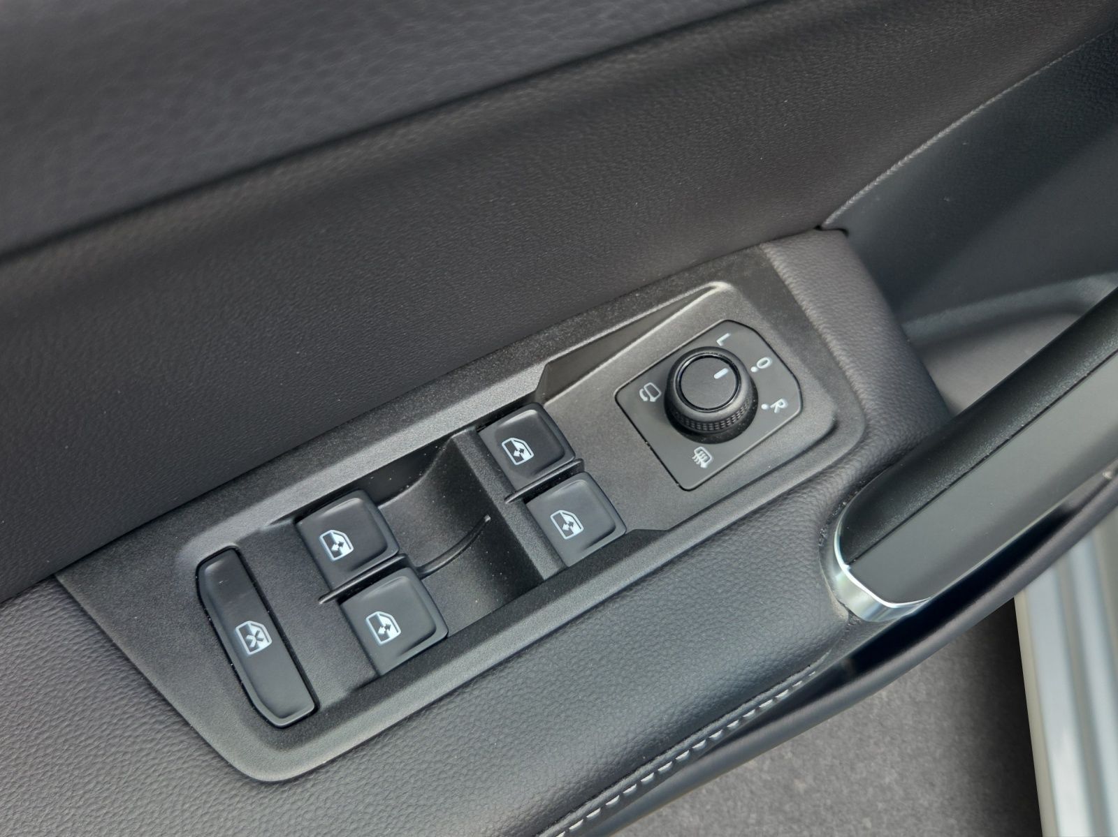Volkswagen Touran - Bild 16