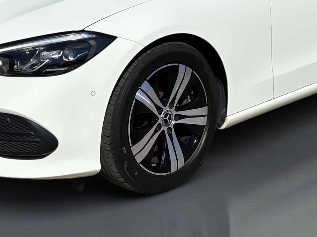 Mercedes-Benz C 200 — fotografia 3