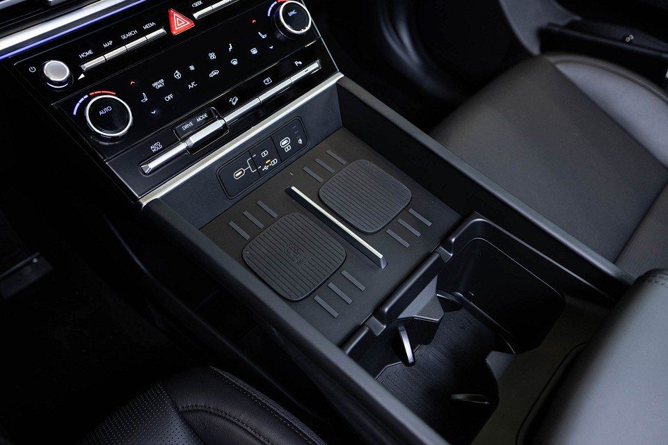 Fahrzeugabbildung Hyundai SANTA FE Hybrid SIGNATURE Digital Key