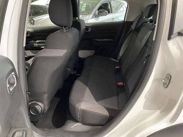 Bild 6 Citroën C3 PureTech 1.2 Shine Automatik/LED/Regen+Licht