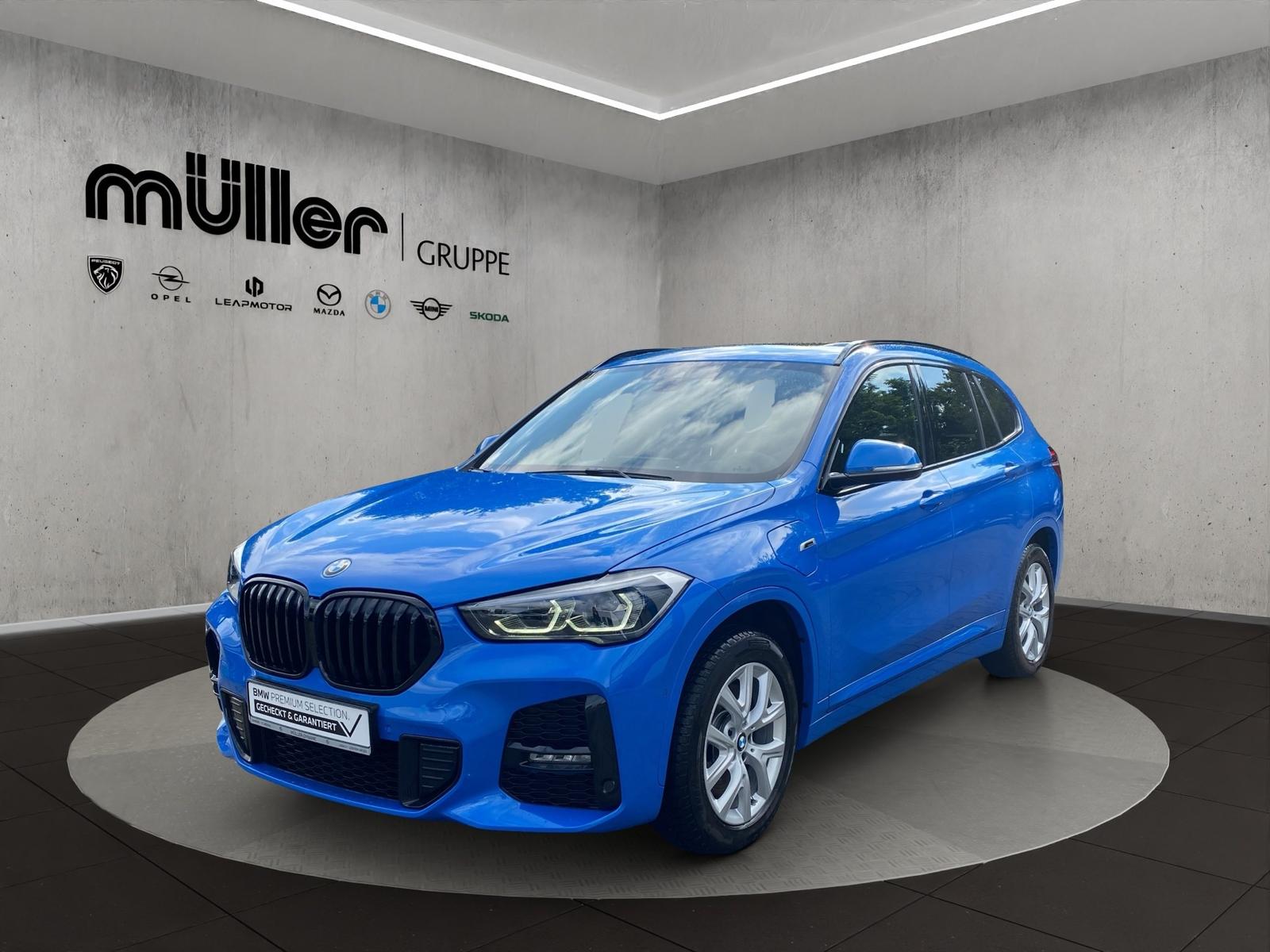 BMW X1 xDrive25e M SPORT LED PANO HIFI RÜCKFAHR