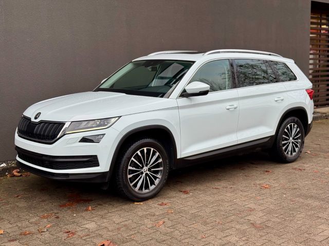 Skoda Kodiaq Style 4x4 Kamera 360 Pano Navi LED AHK