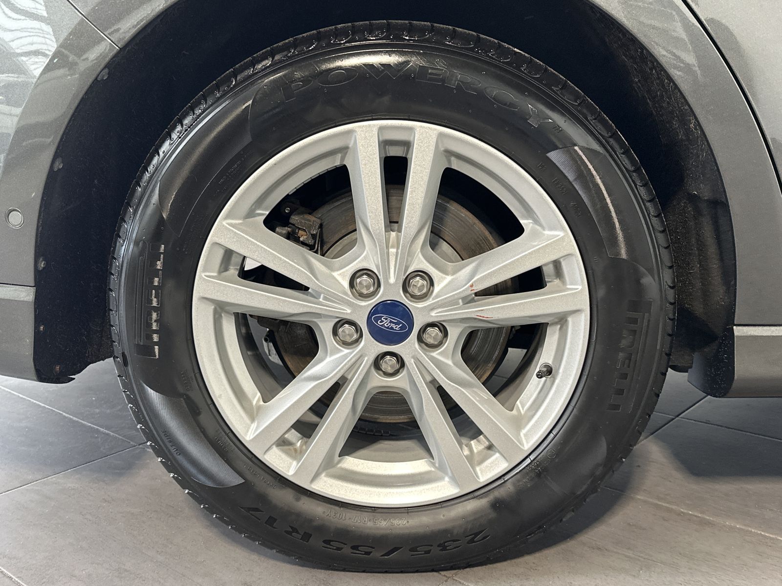 Fahrzeugabbildung Ford S-MAX 2.0 EB Aut. Titanium NAV+LED+AHK+ACC+VCOCK