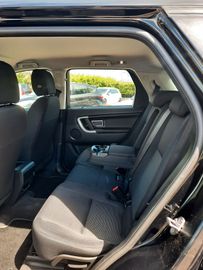 Land-Rover Discovery Sport - 12