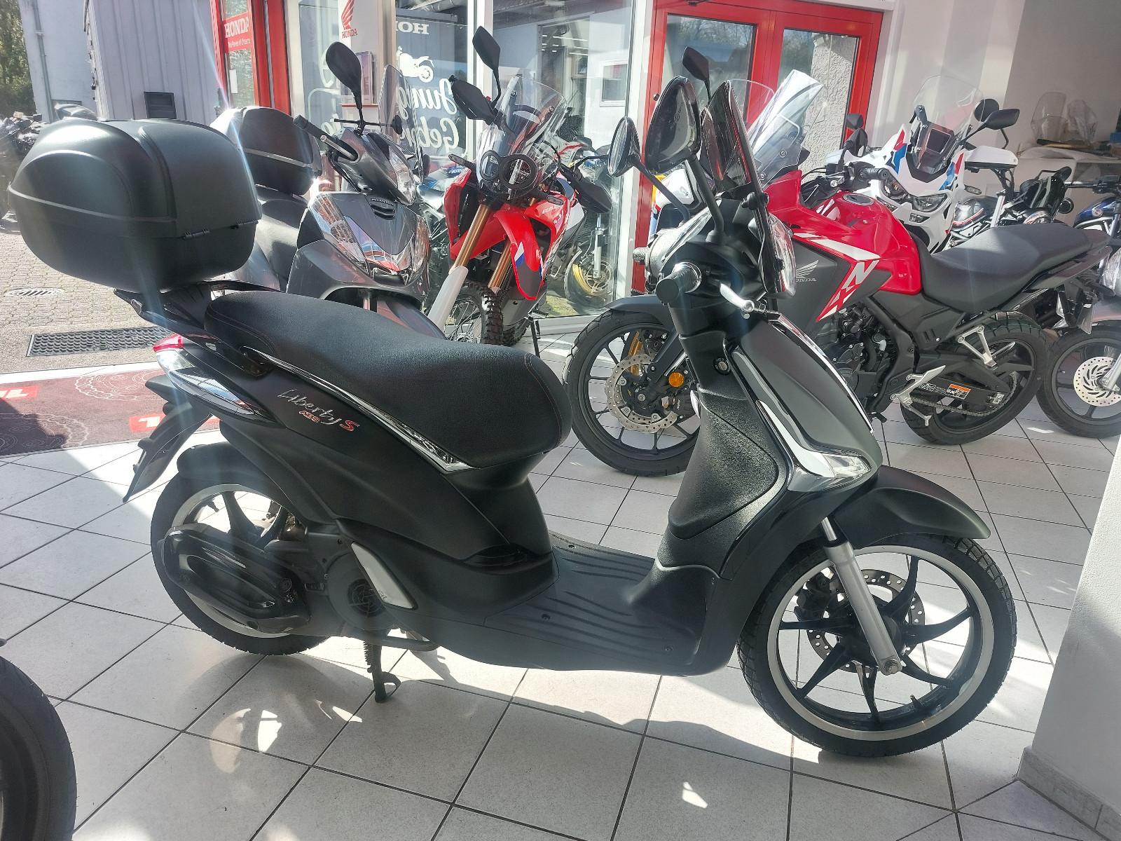 Piaggio Liberty S 125