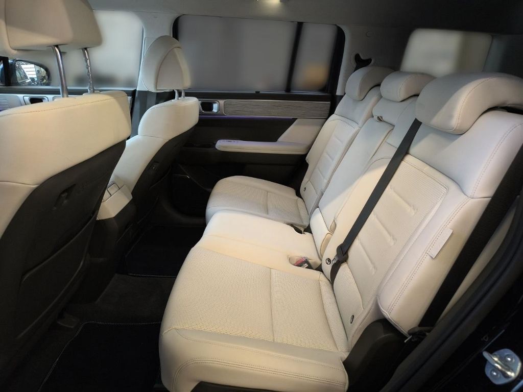 Hyundai Santa Fe – Bild 10