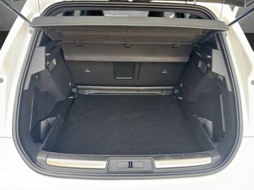 DS DS7 Crossback Performance Line, Bild 16