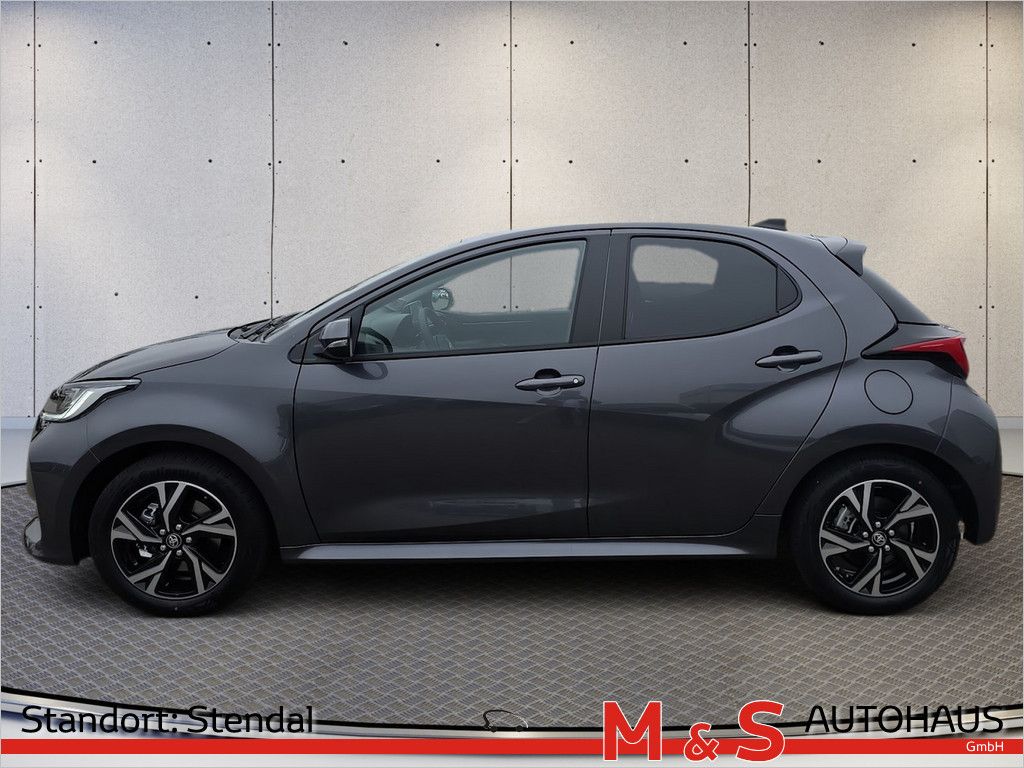 Toyota Yaris 1.5 Hybrid Teamplayer KOMFORT-PAKET LED imagem 3