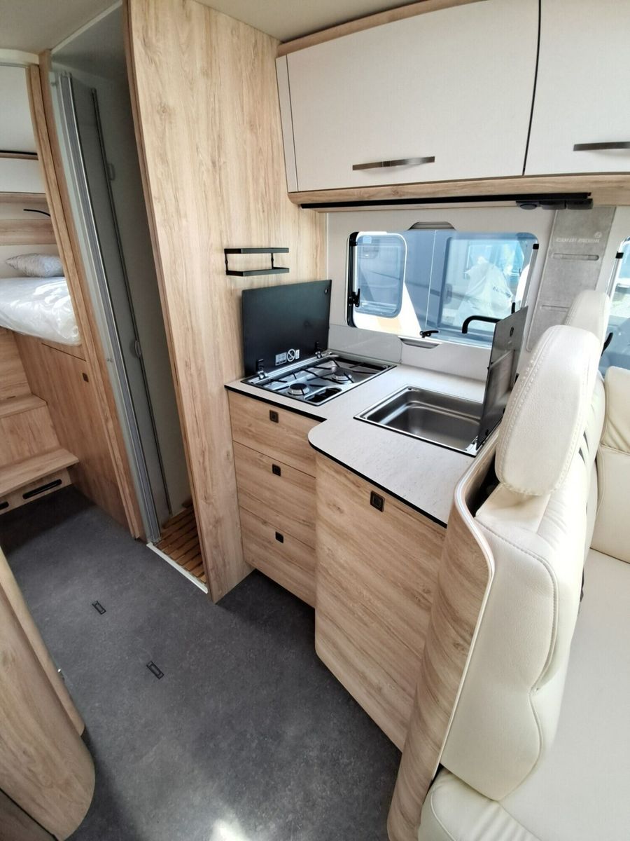 Fahrzeugabbildung Eura Mobil Integra Line IL 720 EF SAT, SOLAR, LUFTFEDERUNG