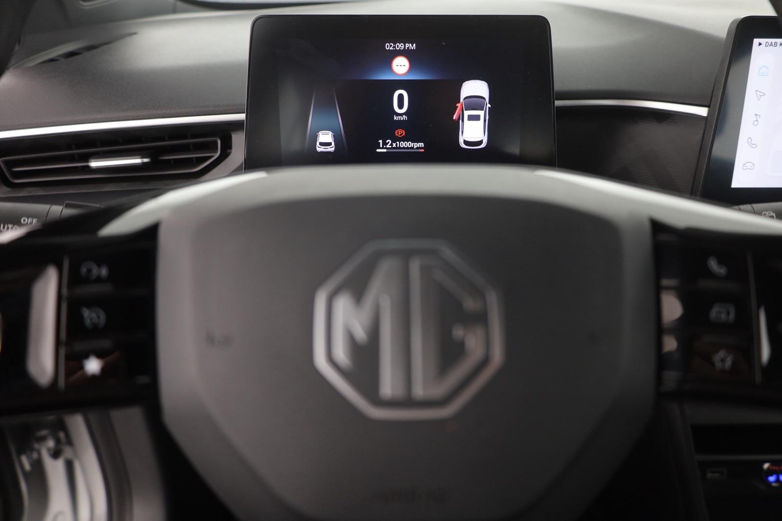 MG3 1.5 Comfort LED Navi Kamera