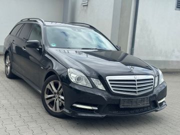 Mercedes E 250 - 4