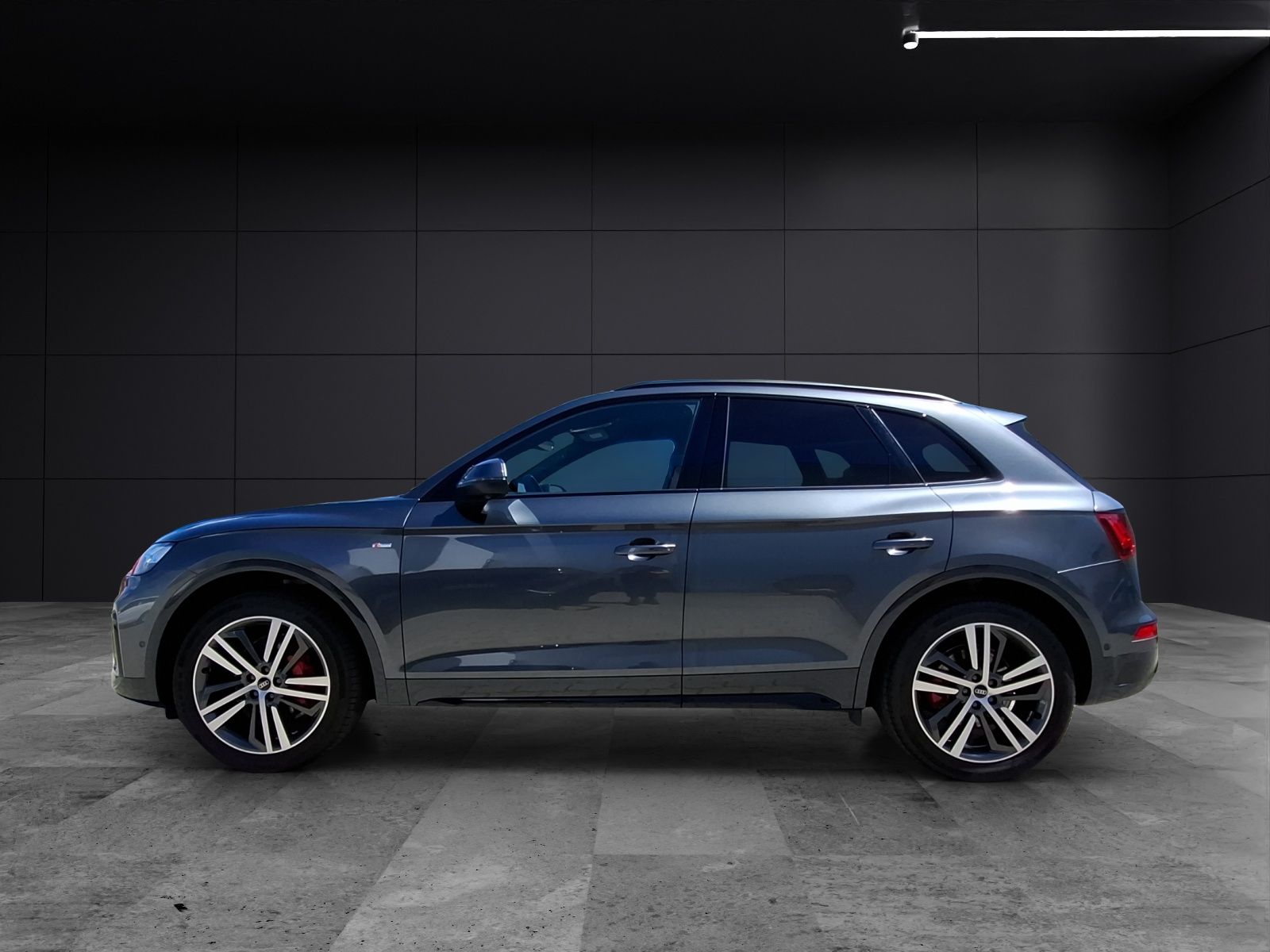 Fahrzeugabbildung Audi Q5 45 TFSI S-Line quattro S-tronic STH Matrix AH