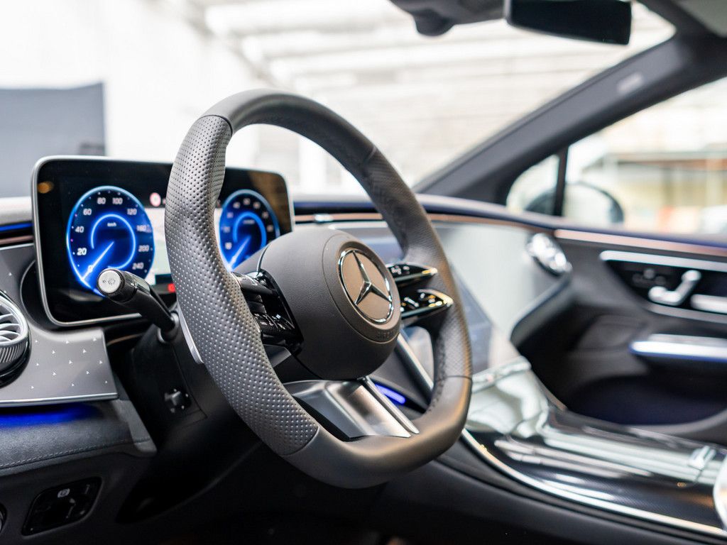 Mercedes-Benz EQE 300 AMG Sport Advanced NIGHT PANO LED 360° foto 24